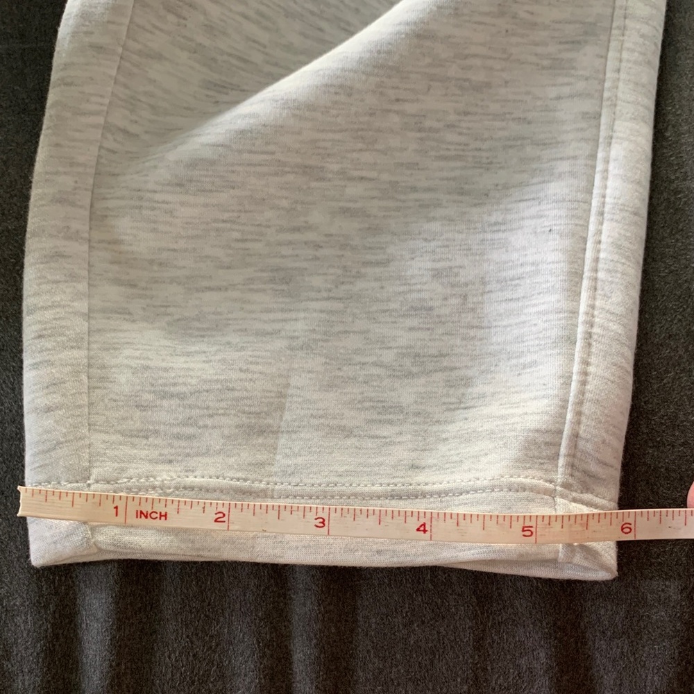 NWT Mixed Size 2pc Thrive Gray L Sweatshirt and M Sweatpants Athleisure Set - Picture 12 of 15